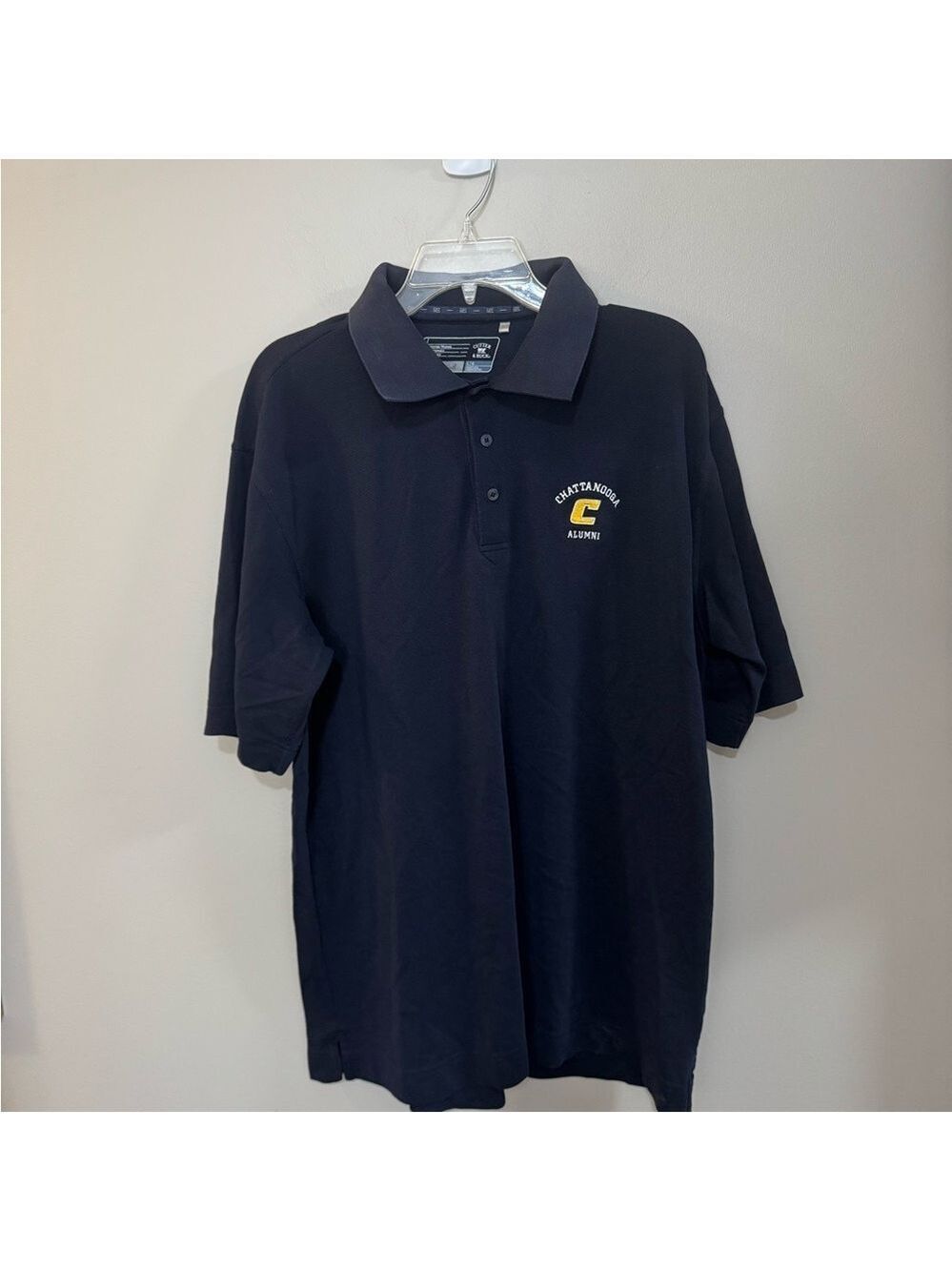 Men's Cutter & Buck Navy UTC Chattanooga Alumni Polo Shirt. Size Large